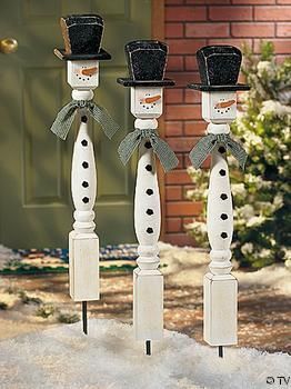 DIY yard art – snowmen posts  I actually have the posts from the basement to do this too!  YES!