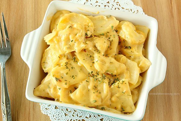 Easy Cheesy Stovetop Scalloped Potatoes (Ive made these three times now, theyre super easy and super delicious!!)