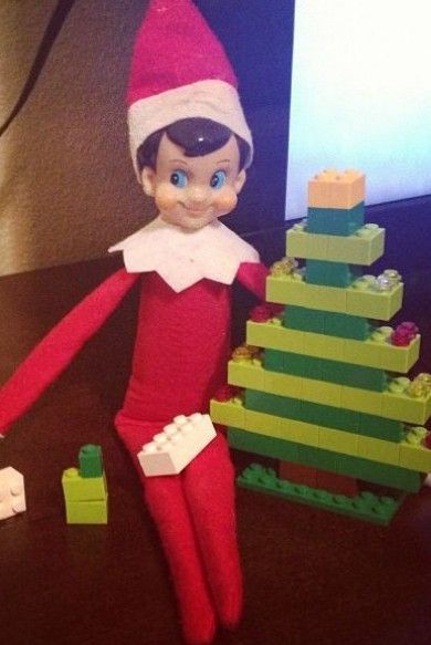 Elf on a Shelf – Antic: Made Christmas trees out of the Legos!