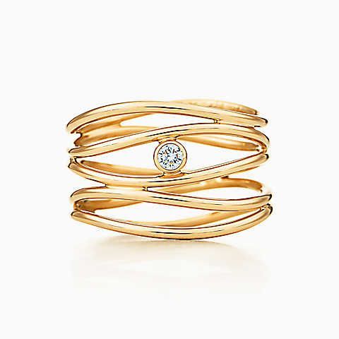 Elsa Peretti® Wave five-row diamond ring in 18k gold.