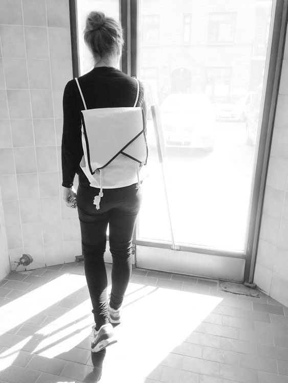 Geometrierucksack mit Notebookfach Tutorial plus Schnittmuster — gesehen und gesehen werden