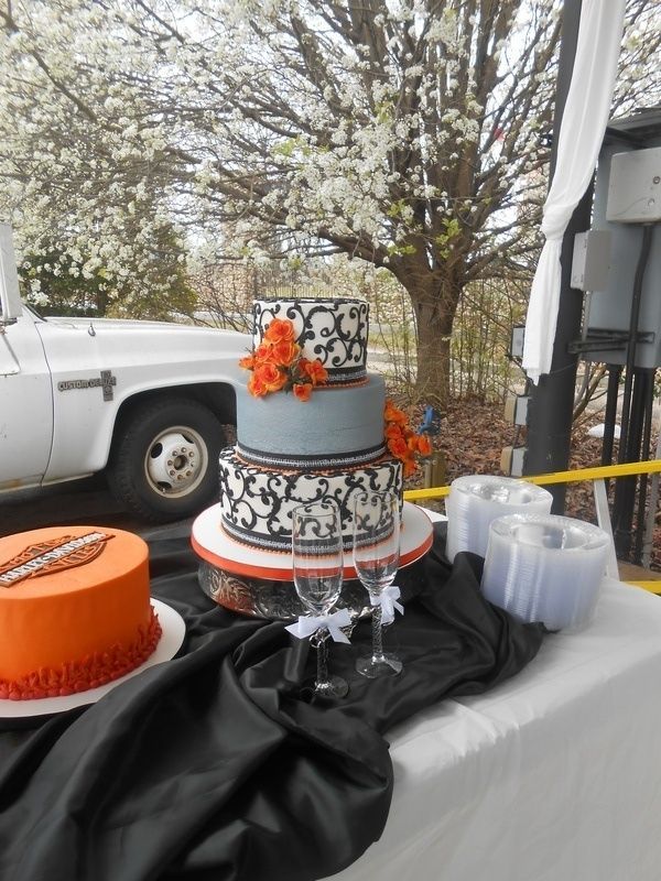 Harley Davidson Wedding Cakes | … , Cleveland, Dayton Wedding Birthday Cakes – Sweet Art Cakes