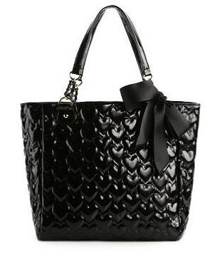 I absolutely adore this Coach bag. #sodarncute