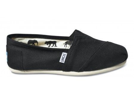 Just bought this pair of TOMS for work, and they are glorious. Like heaven for my feet! And they are super cute…