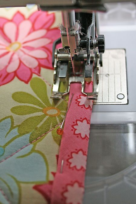 Love this binding tutorial. It works perfectly and is much easier than doing the reverse one, where you have to hand sew the back.