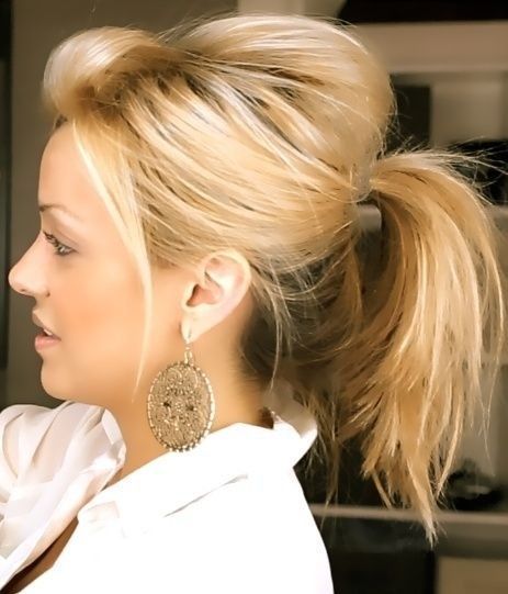 Messy Cute Ponytail Hairstyle for Medium Hair – Easy Everyday Hairstyles