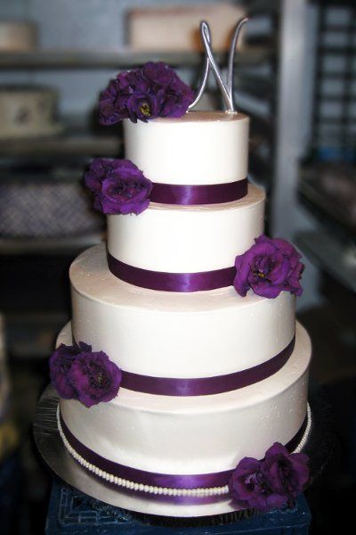 My Photo Album Wedding Cakes Photos on WeddingWire