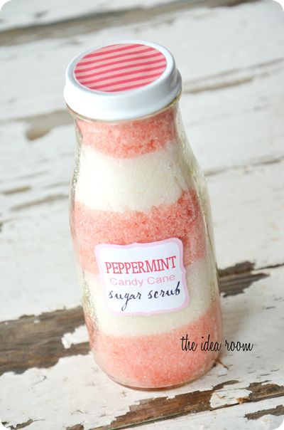 Peppermint Sugar Scrub / 39 DIY Christmas Gifts You’d Actually Want To Receive (via BuzzFeed)