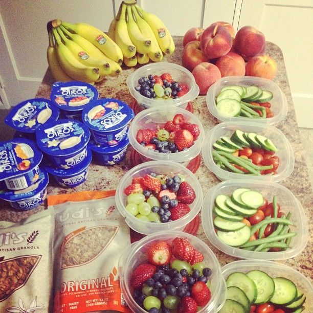 Pre pack fruit for lunches for the week. This is sorta genius. If it is already divided up maybe Ill actually eat it.