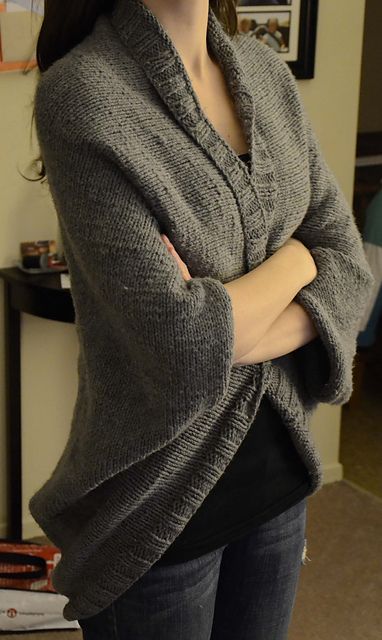 Ravelry: Speckled Shrug pattern by Lion Brand Yarn this is knit maybe I can make it in crochet