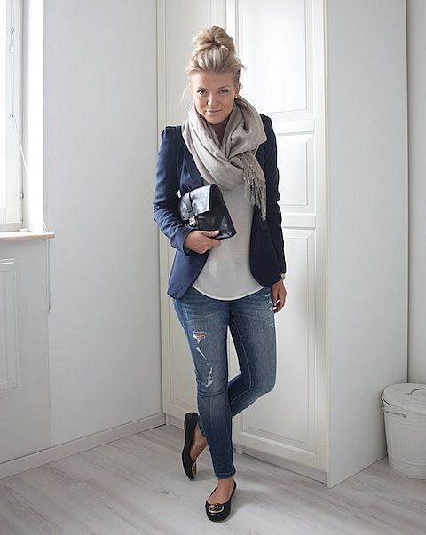 skinnies & flats, blazer & scarf, perfect outfit for a casual Friday at work