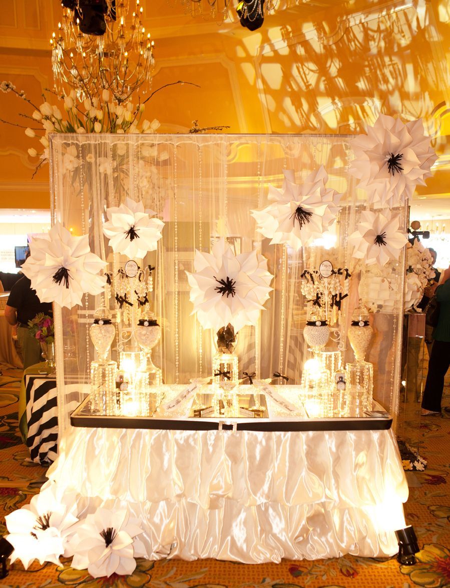 Youll love all the amazing displays and vendors and experts at the Wedding Party Bridal Show!