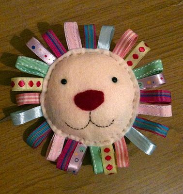And sew it begins: Another felt animal – cute one for the little one with different coloured taggies