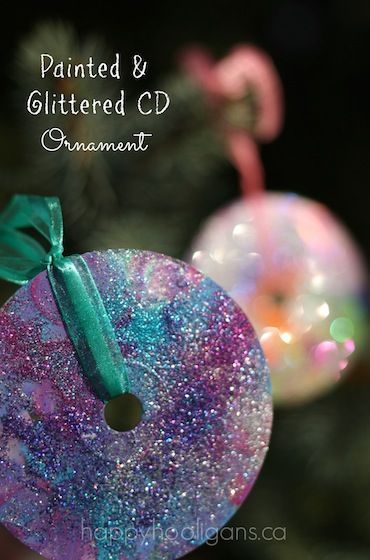CD Christmas Ornaments with paint and glitter (happy hooligans)