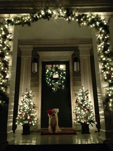 Front porch decor. Simple, elegant and classic. dont forget to decorate outside your home too! spread the cheer around!