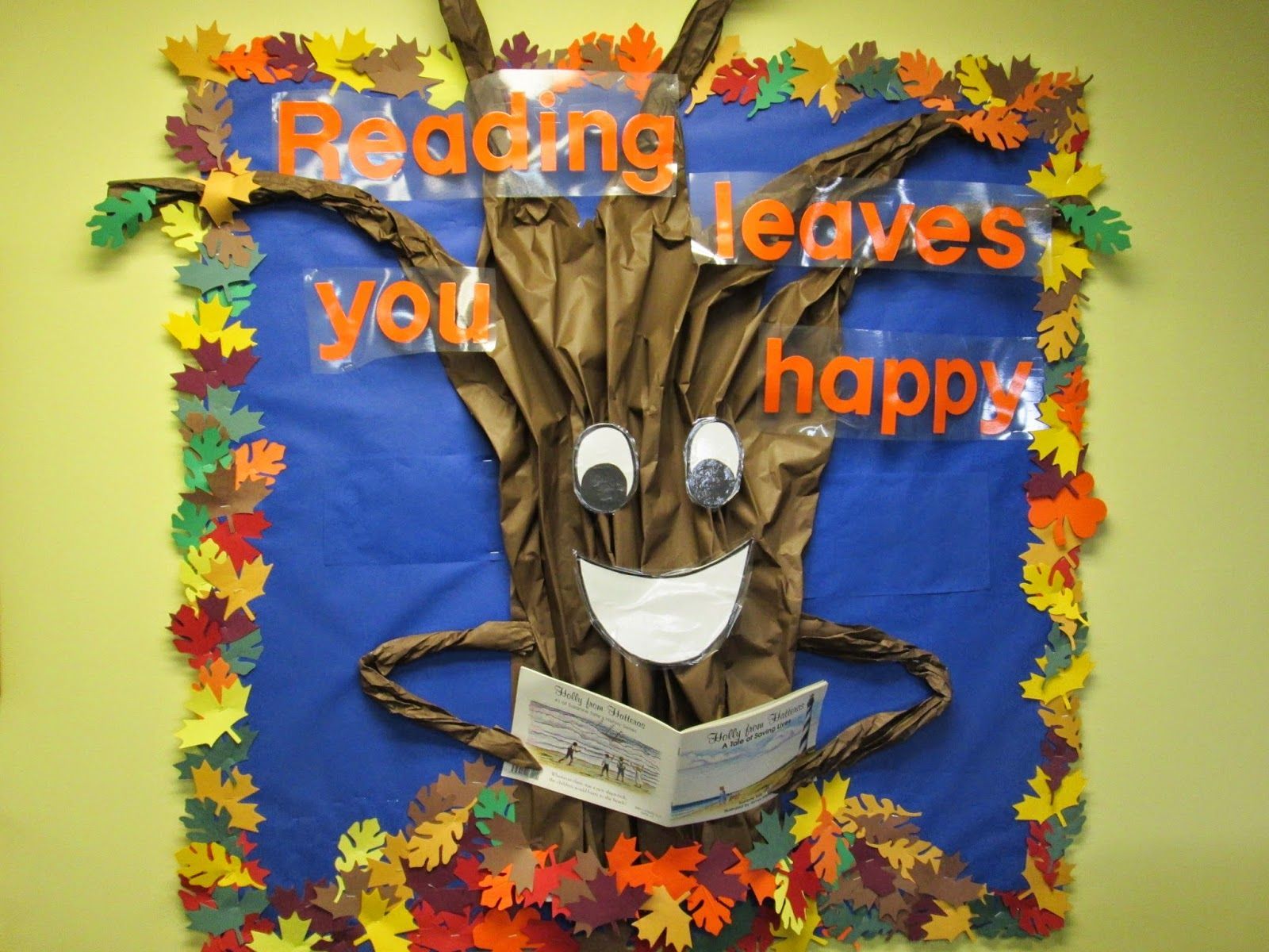 Lorris School Library Blog: School Library Media Center Bulletin Boards-(Check my other posts for more bulletin board images)