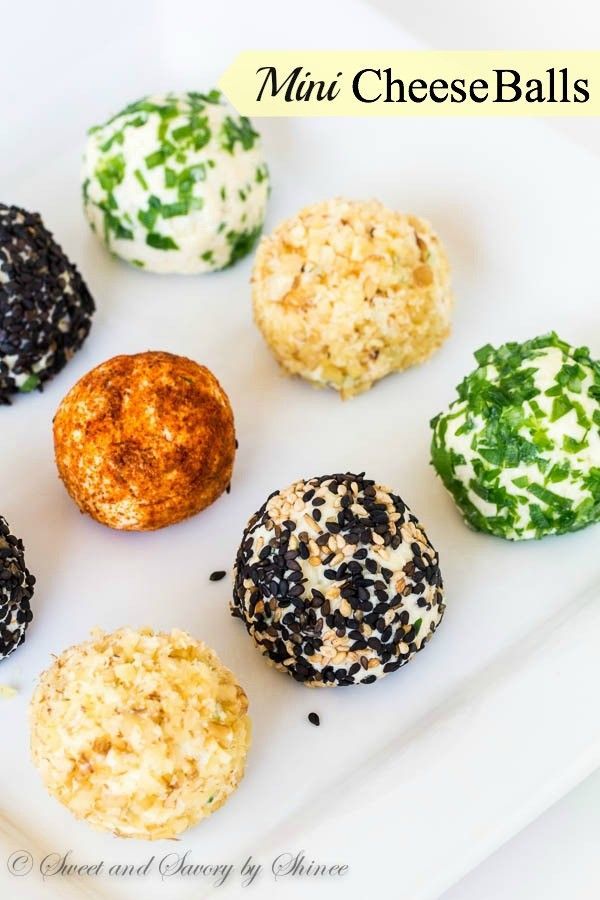 These fun, festive and fabulous mini cheese balls are perfect appetizer to make ahead. Best of all, the single-serve portions make