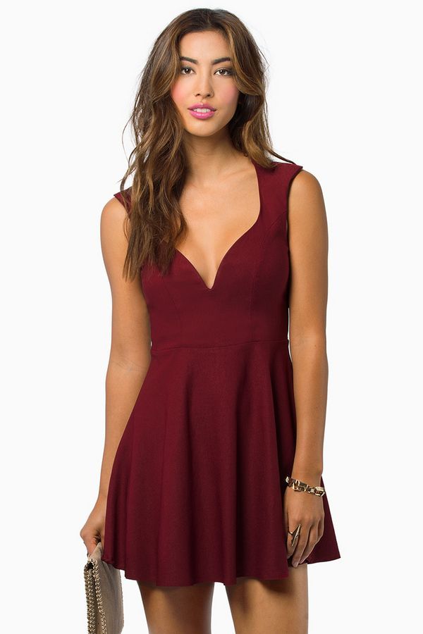 Tobi Valentina Skater Dress.  Sign up today to discover Trendy Dresses! Huge selection with new styles added each and every day!