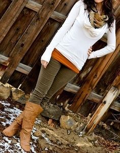 Trending Fall Fashions for Women! Love this easy everyday style!