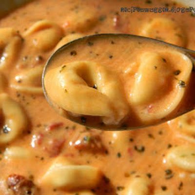 Creamy Tomato Tortellini Soup – quick easy and delicious!