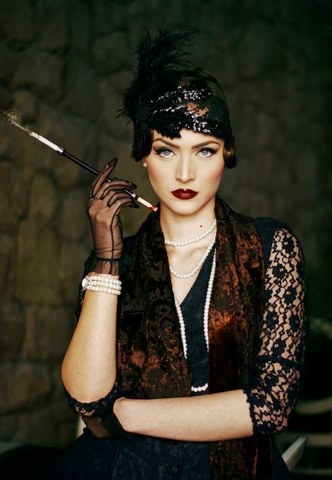 Idda van Munster: Dark 1920’s Flapper Look by Nina and Muna