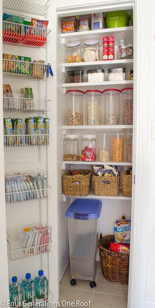 Love how organized this kitchen pantry closet is! Lots of great details in post.