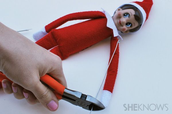 pinning this for all my elf on the shelf crazy friends..  Bendable Elf on the Shelf: How to make your Elf posable
