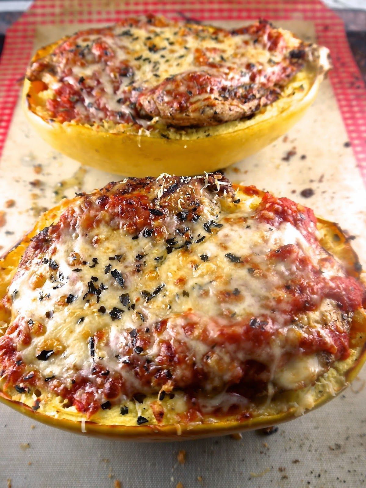 Baked Spaghetti Squash Boats with Grilled Chicken  #PreppyPaleo