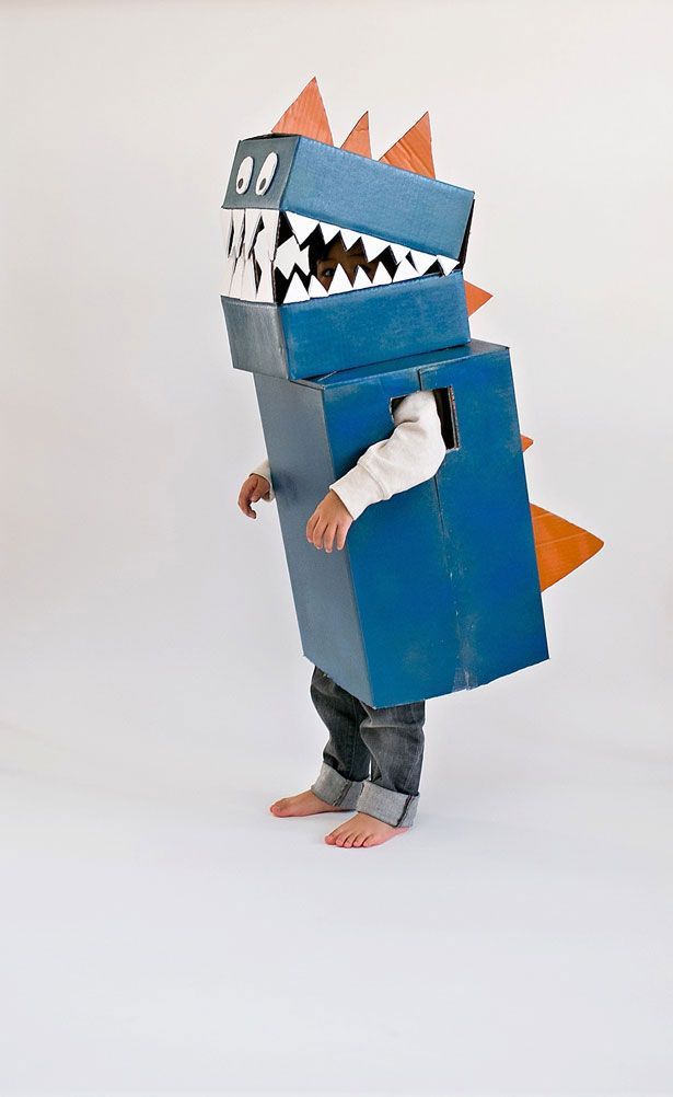 Cardboard Dinosaur Halloween Costume. I had a robot box costume when I was a kid and loved it. Go to the website for more cleaver