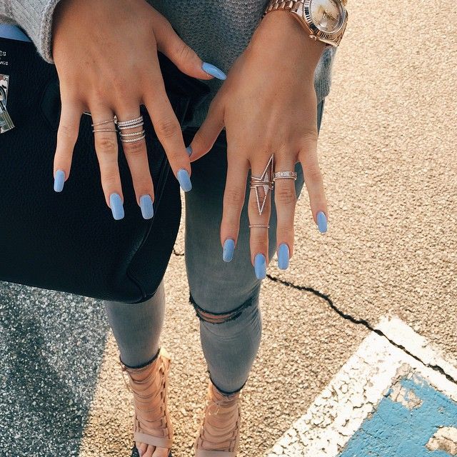 Get the look: Kylie Jenner – Shop our Pave Crystal Deep V Rings, to get Kylie Jenner’s look! Available in gold and silver.