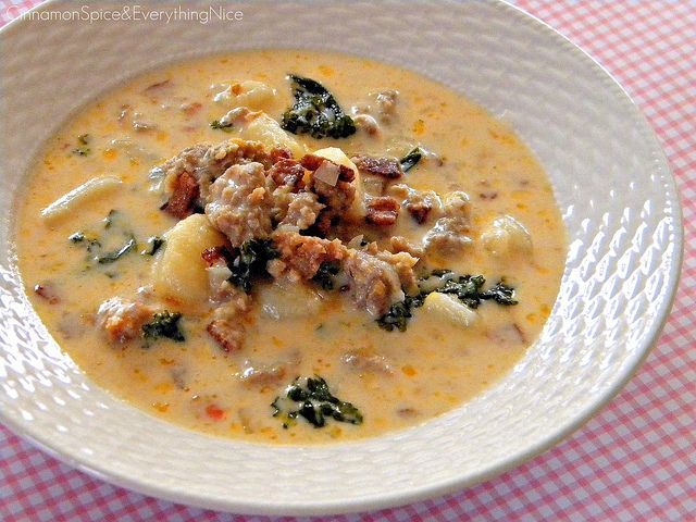 Olive Garden’s Tuscan Soup (Zuppa Toscana) by ~CinnamonGirl, via Flickr