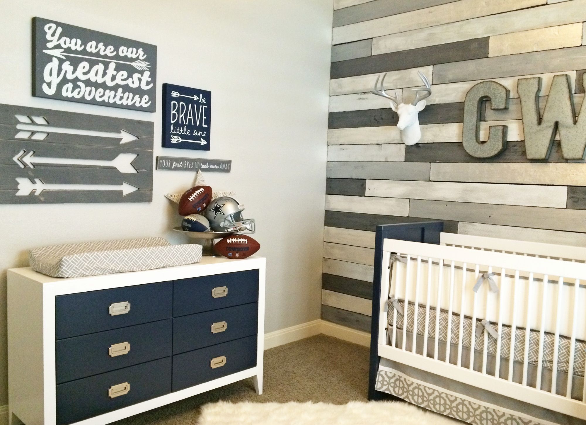 On-trend Baby Boy Nursery – loving the arrows and faux taxidermy accents!