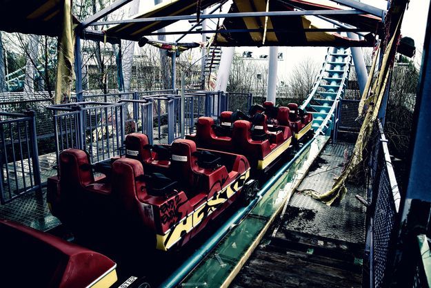 Photos Of The (Still) Abandoned Six Flags New Orleans. It’s hard to believe it’s been seven years since Hurricane Katrina…