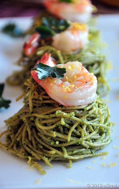 Spinach Pesto Spaghetti with Grilled Shrimp
