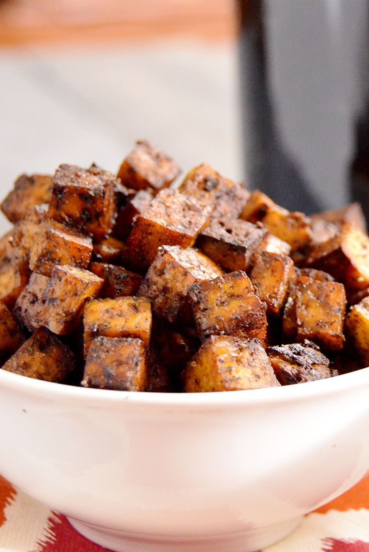 The BEST Balsamic Tofu – try this easy, tasty tofu. Try this healthy, low fat, high protein recipe for dinner tonight!