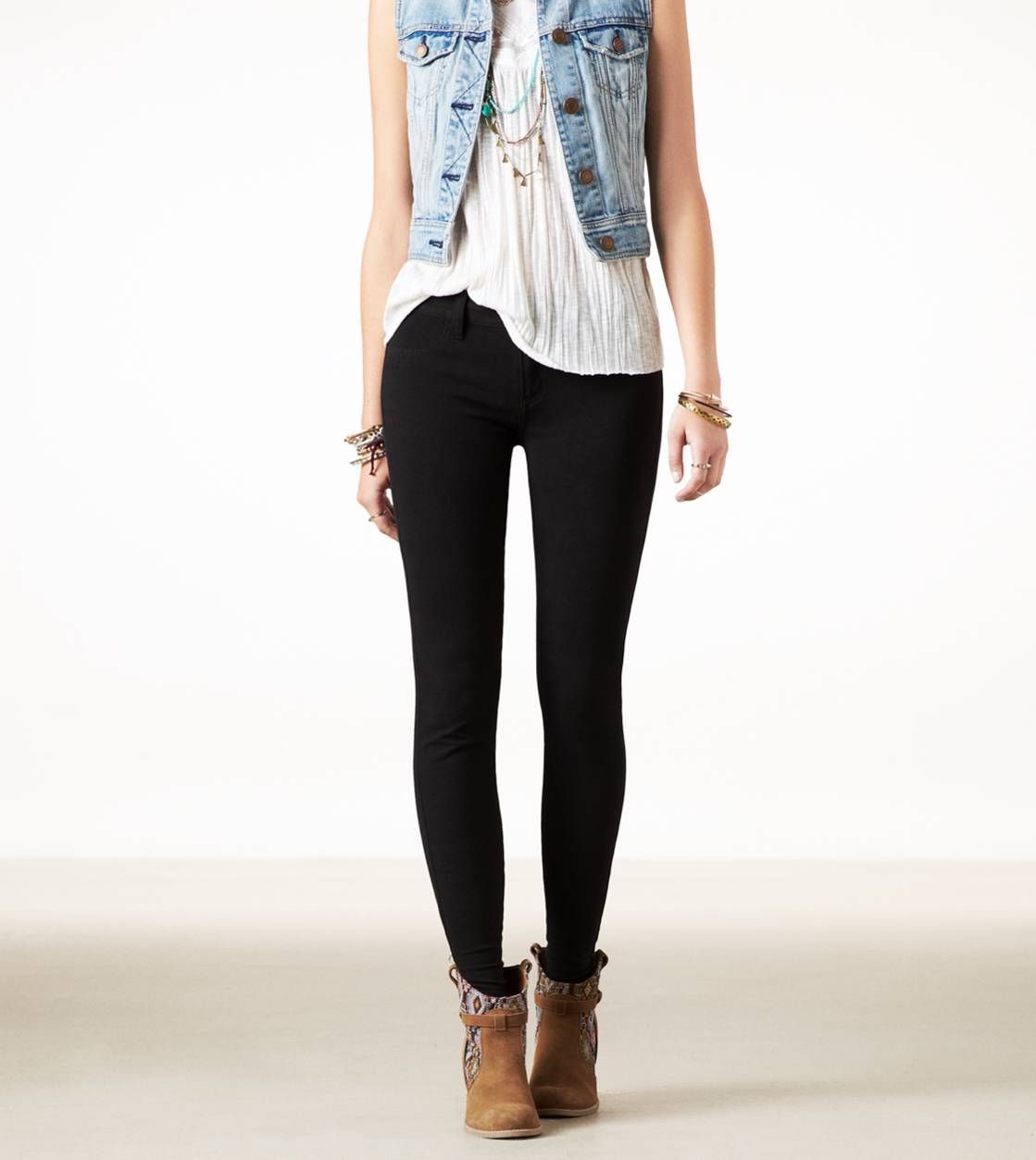 This outfit, except with jean jacket not vest, and turquoise pendant necklace. :) Great for fall.