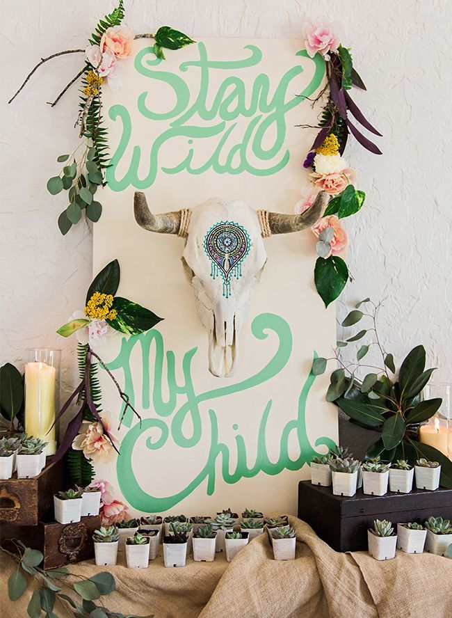 What better way to shower a beautiful, stand up paddle boarding, barefoot dancing, yogi Mama to be than with a Boho Baby Shower!