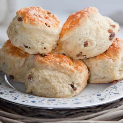 Basic British Scones Ingredients 3 cups all-purpose flour 1/2 cup white sugar 5 teaspoons baking powder 1/2 teaspoon salt 1/4 cup