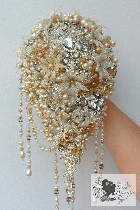 Beauty and memorable celebrations. Broach Bouquet, you can make in advance, collectively represents memories and a certain