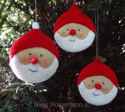felt Santa ornaments