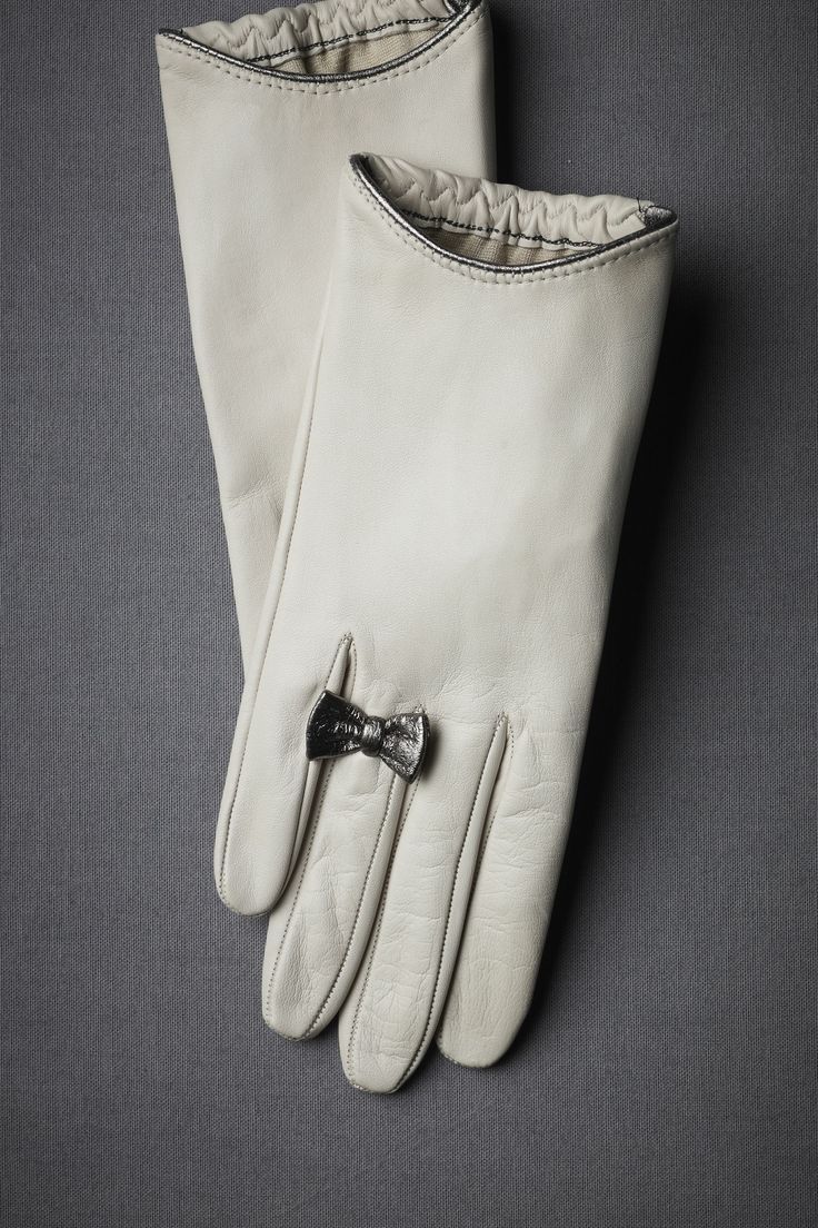 Leather Gloves. I need new gloves and I would certainly love to have these.