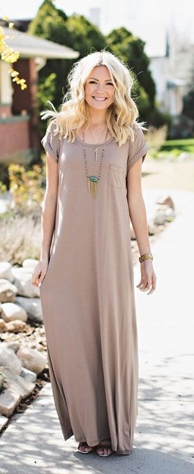 Loose Fit Maxi Dress with Pocket Detail | Jane