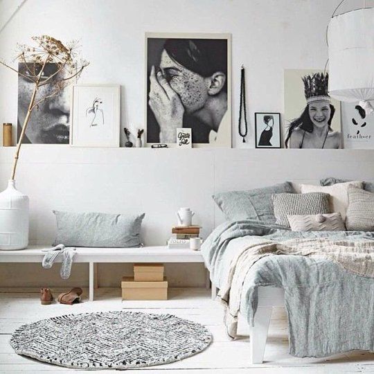 No Headboard, No Problem: 10 Alternative Bedroom Decorating Ideas | Apartment Therapy