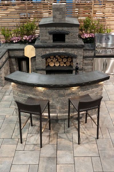 outdoor kitchen…could be my next project!!! Would LOVE!