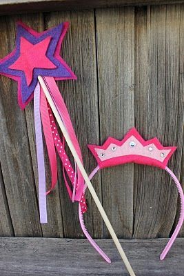Princess Wand & Tiara Tutorial: these look so easy. Totally making these for Tae’s b-day. Better get started!
