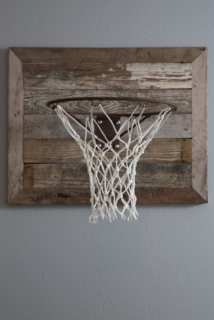 Rustic basketball goal – how cool! As seen on HGTV’s “Fixer Upper.” Perfect for a boy’s bedroom!