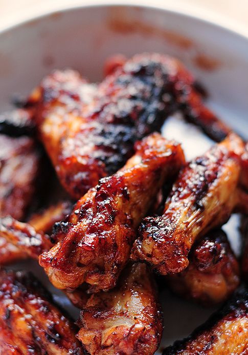 Sweet and Spicy Grilled Chicken Wings~~another pinner says……….AMAZINGLY GOOD! I SPLIT THE RECIPE IN HALF TO MAKE TWO
