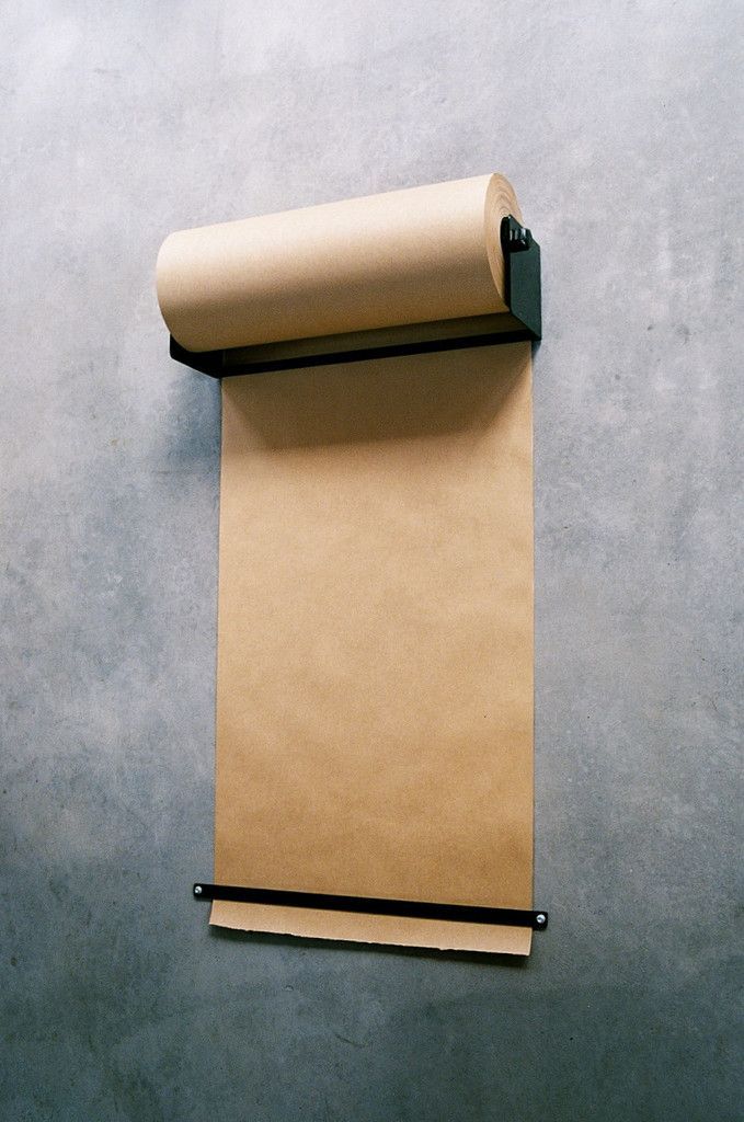 Wall Mounted Brown Kraft Paper Roller