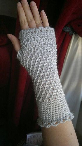 Crochet Misty Morning Mitts by Catherine Waterfield [fingerless gloves]