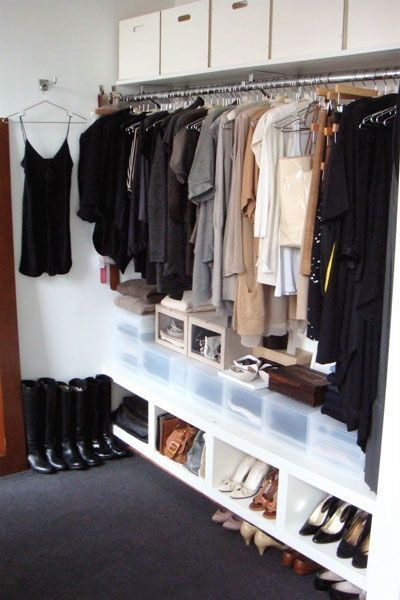 Living with Less – How to get rid of clothes you don’t want or need anymore